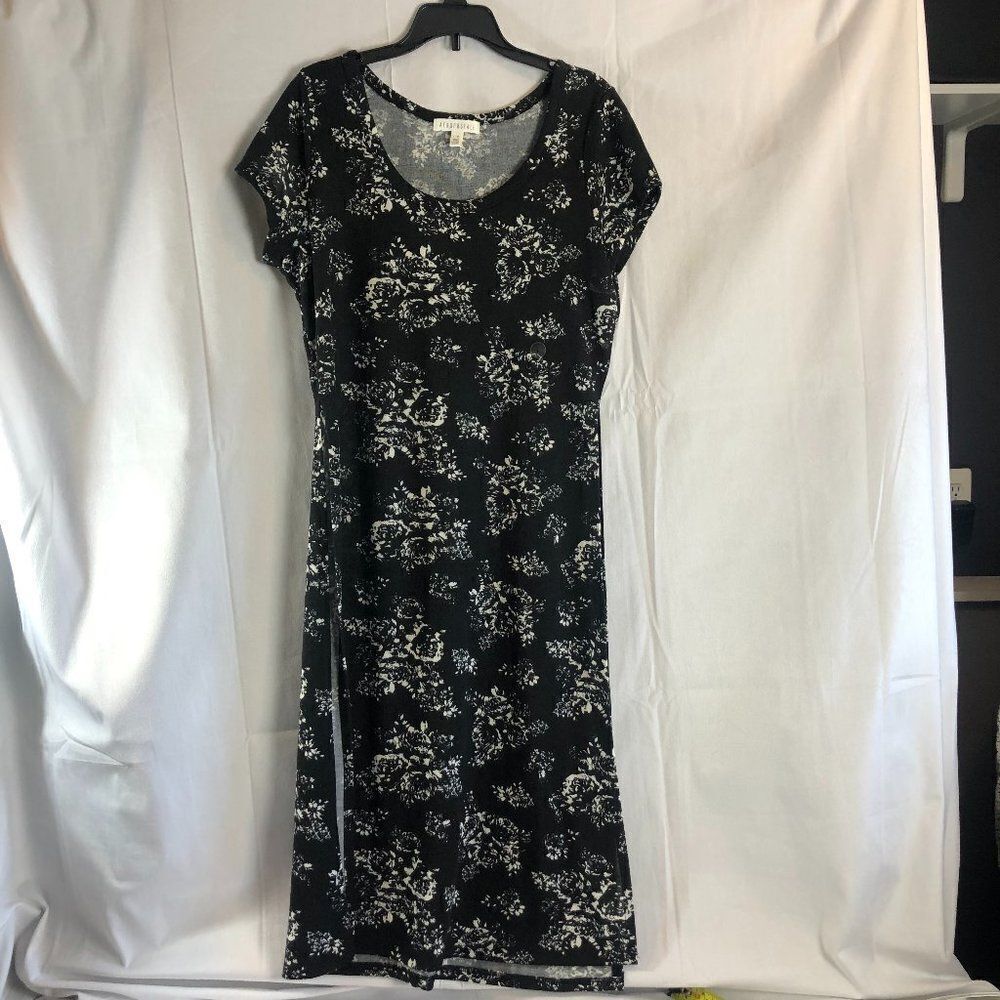 Womens Aeropostale long beach cover up size L.  SB